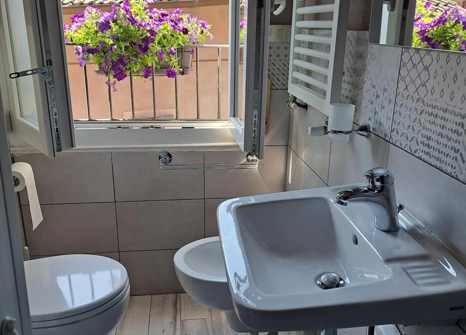 Hotel Bologna Fanano 2*,  Italy